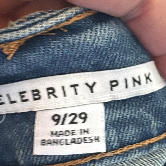 Celebrity Pink Denim Shorts Size 9/29 NWT - Picture 5 of 5